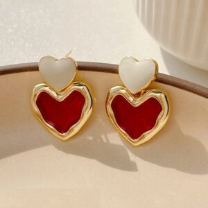 scarlet amour earrings