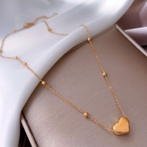amora bead heart necklace