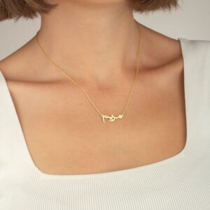 customised name pendant