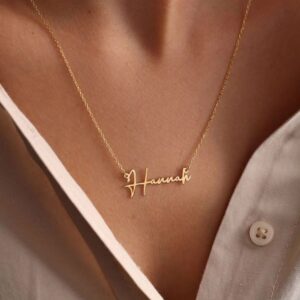 bold line personalised necklace