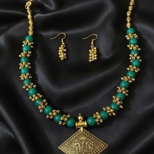 royal virasat pendant set